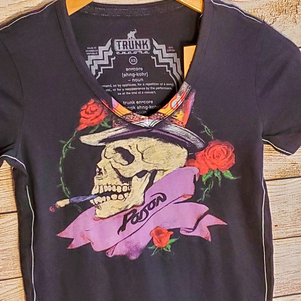 Trunk Ltd Posion Tee Shirt Skull Smoking Joint - Picture 7 of 8